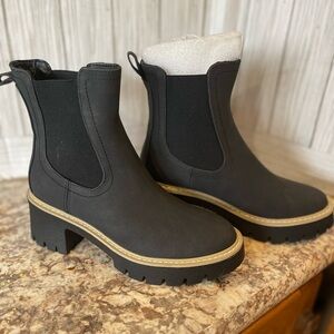 Black Ankle Boots ZBY brand new